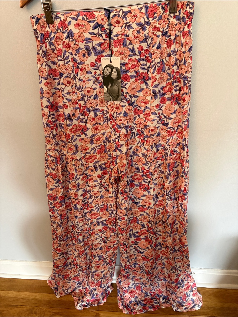 Kendall & Kylie Peachy Pink and Blue Floral Wide-Leg Pants